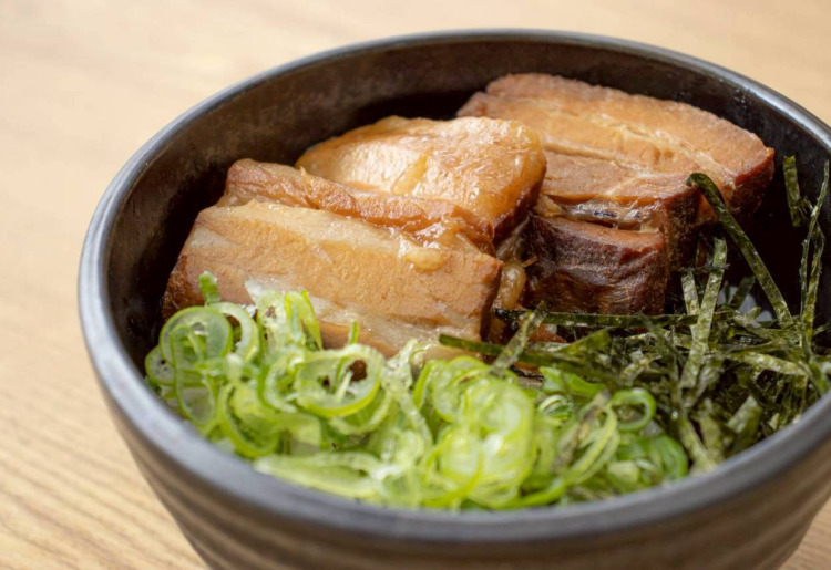 Kakuni Don (Braised Pork Belly Rice Bowl)